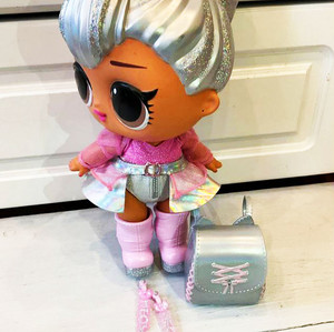 БУ Кукла L.O.L. Surprise! Big B.B. (Big Baby) — Kitty Queen Большая кукла ЛОЛ Китти Квин 28 см (MGA Entertainment) в комплекте с открывающимся рюкзаком и сережками