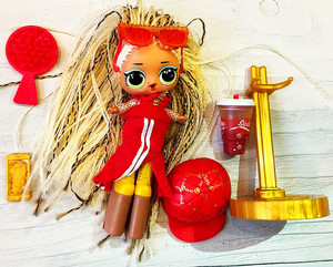 БУ Кукла L.O.L. Surprise! JK — Swag Свег Сестричка ОМГ с настоящими волосами 8.5 см (MGA Entertainment) в комплекте с одеждой, обувью на платформе и аксессуарами